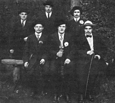 Иллюстрация к книге — Коломяги и Комендантский аэродром. Прошлое и настоящее [_072.jpg]