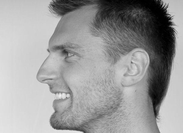 Иллюстрация к книге — Читай лица! Специальная методика чтения лиц и эмоций [i_251.jpg]