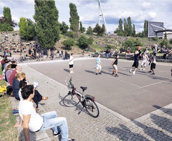 Иллюстрация к книге — Берлин. Веселая столица, или От рейхстага до кебаба [i_059.jpg]