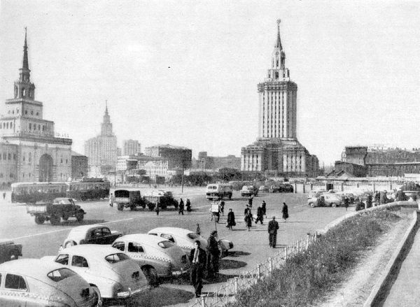 Иллюстрация к книге — Высотки сталинской Москвы. Наследие эпохи [i_013.jpg]