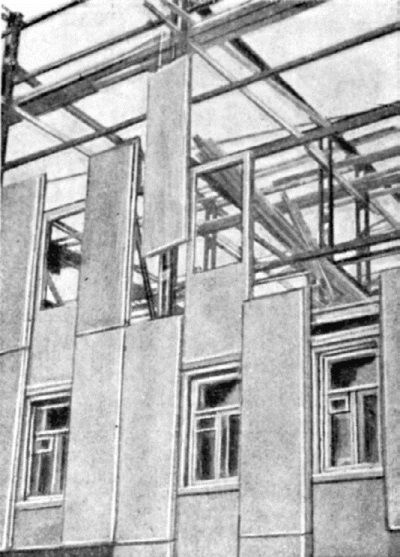 Иллюстрация к книге — Высотки сталинской Москвы. Наследие эпохи [i_073.jpg]