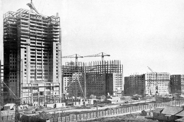 Иллюстрация к книге — Высотки сталинской Москвы. Наследие эпохи [i_096.jpg]