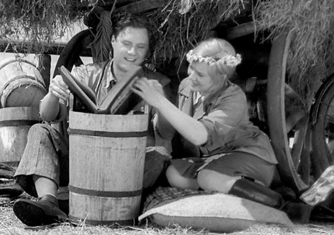 Иллюстрация к книге — Наша Любовь [i_107.jpg]