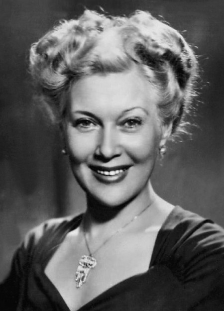 Иллюстрация к книге — Наша Любовь [i_167.jpg]