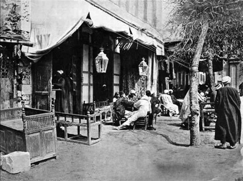 Иллюстрация к книге — Конец Великолепного века, или Загадки последних невольниц Востока [i_009.jpg]