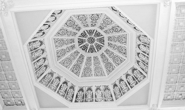 Иллюстрация к книге — Восьмое чудо света. ВСХВ-ВДНХ-ВВЦ [i_125.jpg]