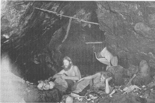 Иллюстрация к книге — Тур Хейердал. Биография. Книга 1. Человек и океан [i_043.jpg]