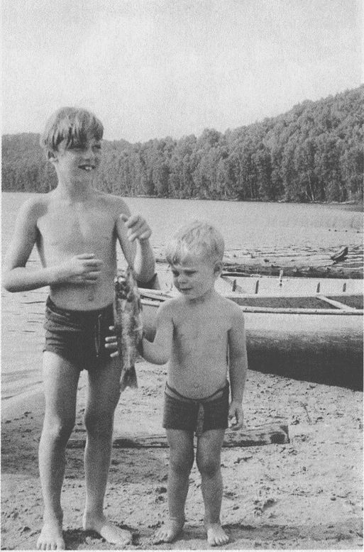 Иллюстрация к книге — Тур Хейердал. Биография. Книга 1. Человек и океан [i_064.jpg]