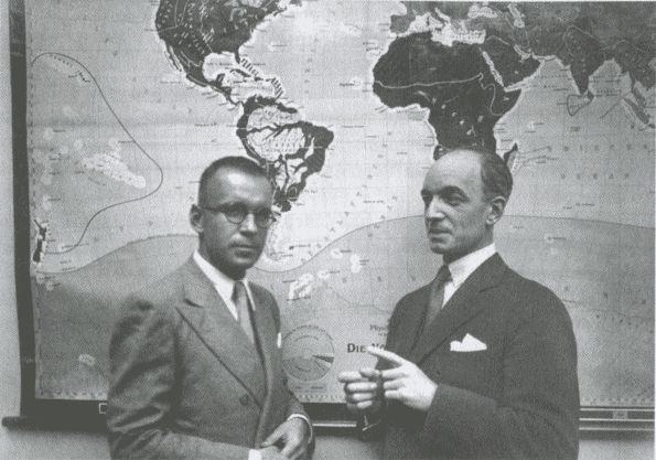 Иллюстрация к книге — Тур Хейердал. Биография. Книга 2. Человек и мир [i_017.jpg]