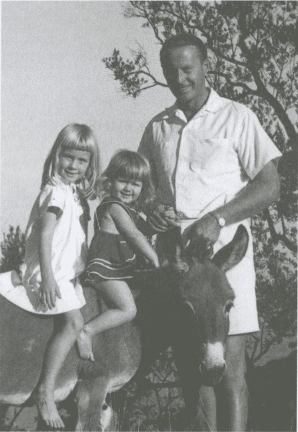 Иллюстрация к книге — Тур Хейердал. Биография. Книга 2. Человек и мир [i_054.jpg]