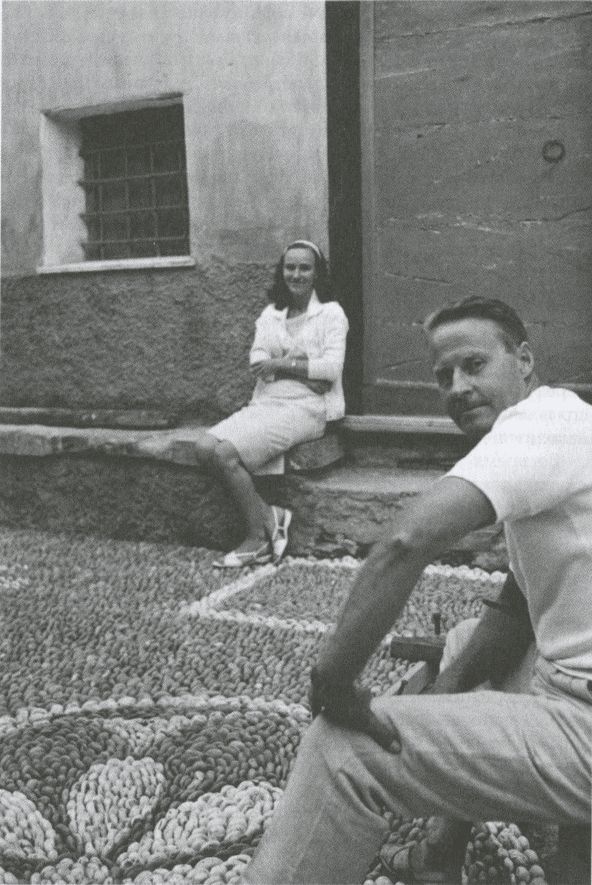 Иллюстрация к книге — Тур Хейердал. Биография. Книга 2. Человек и мир [i_065.jpg]