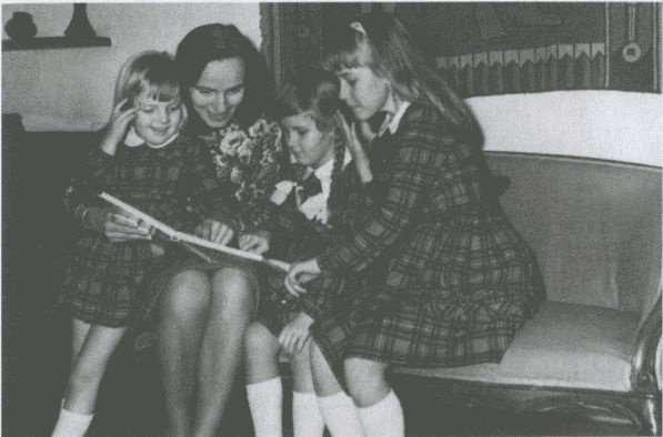 Иллюстрация к книге — Тур Хейердал. Биография. Книга 2. Человек и мир [i_079.jpg]