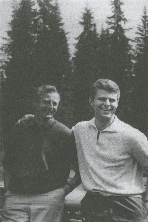 Иллюстрация к книге — Тур Хейердал. Биография. Книга 2. Человек и мир [i_100.jpg]