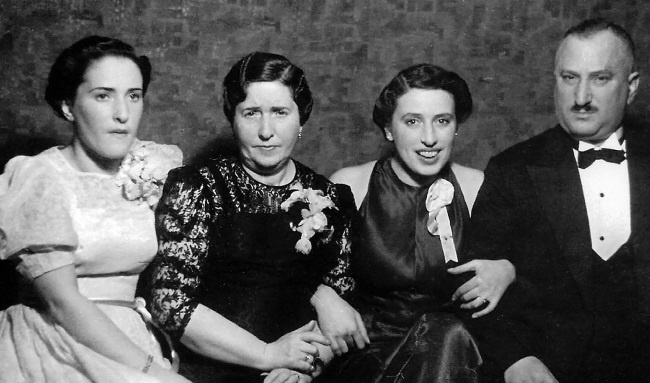 Иллюстрация к книге — Последний поезд в Москву [i_014.jpg]