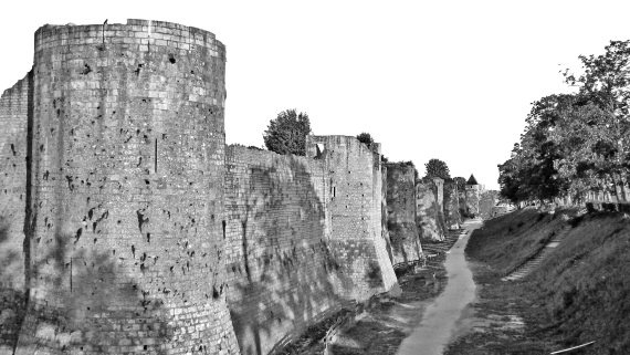 Иллюстрация к книге — Вокруг Парижа с Борисом Носиком. Том 1 [i_016.jpg]