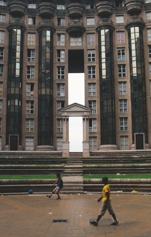 Иллюстрация к книге — Прекрасная Франция [i_011.jpg]