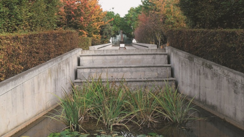 Иллюстрация к книге — Прекрасная Франция [i_045.jpg]