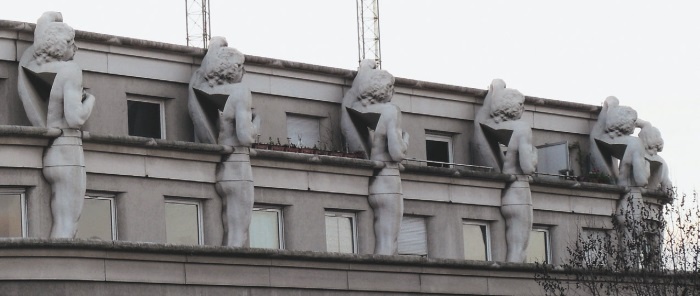 Иллюстрация к книге — Прекрасная Франция [i_061.jpg]