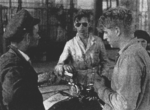 Иллюстрация к книге — По следам Марко Поло [i_003.jpg]