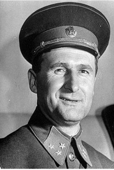 Иллюстрация к книге — Вставай, страна огромная! Великая Отечественная война 1941-1945 гг. (к 75-летию начала войны) [i_026.jpg]