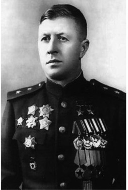 Иллюстрация к книге — Вставай, страна огромная! Великая Отечественная война 1941-1945 гг. (к 75-летию начала войны) [i_029.jpg]