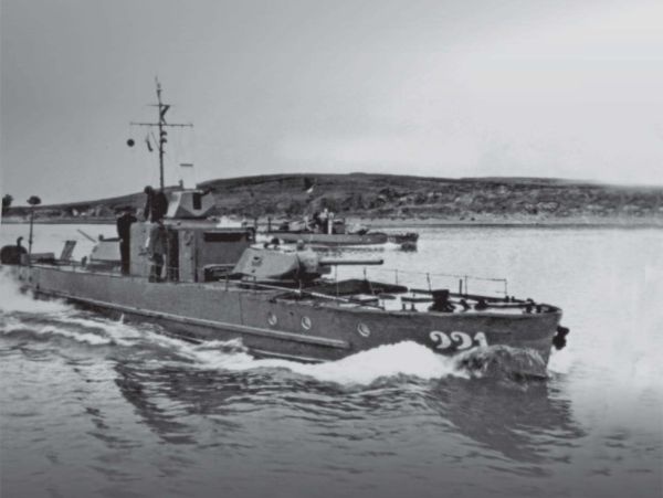 Иллюстрация к книге — Бронекатера Сталина. &quot;Речные танки&quot; Великой Отечественной [i_002.jpg]