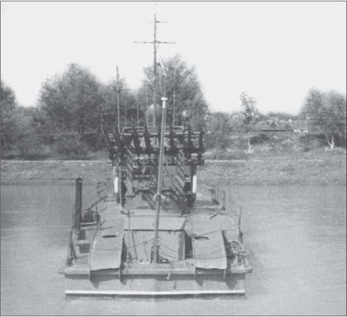 Иллюстрация к книге — Бронекатера Сталина. &quot;Речные танки&quot; Великой Отечественной [i_077.jpg]