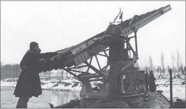 Иллюстрация к книге — Бронекатера Сталина. &quot;Речные танки&quot; Великой Отечественной [i_120.jpg]