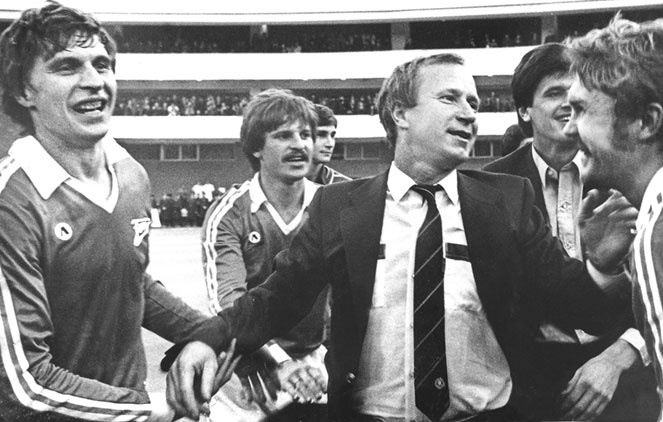 Иллюстрация к книге — Зенит. Новейшая история. 2.0 [i_017.jpg]