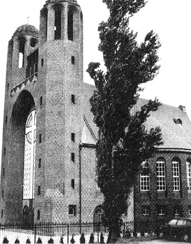 Иллюстрация к книге — Страна аистов. Саги, сказки и хроники Пруссии [i_121.jpg]