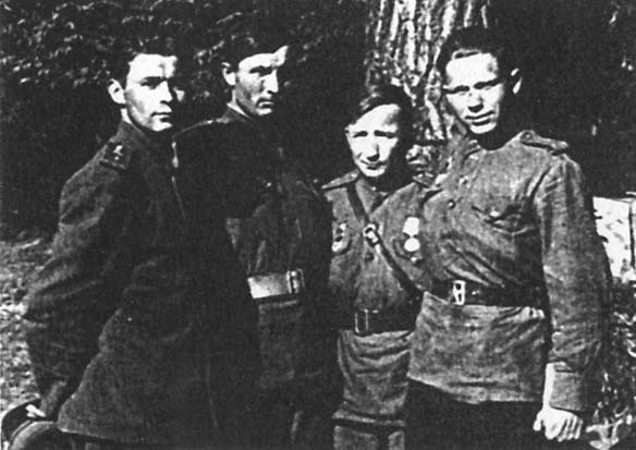 Иллюстрация к книге — Воспоминания командира батареи. Дивизионная артиллерия в годы Великой Отечественной войны. 1941-1945 [_10.jpg]