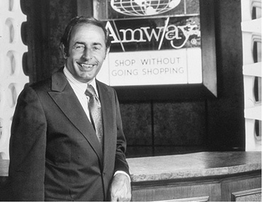 Иллюстрация к книге — Просто Рич: уроки жизни от одного из основателей Amway [i_015.jpg]