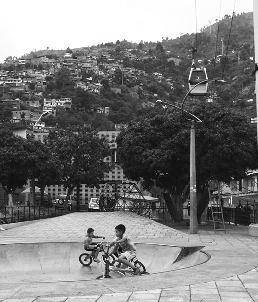 Иллюстрация к книге — Битва за города. Как изменить наши улицы. Революционные идеи в градостроении [i_036.jpg]