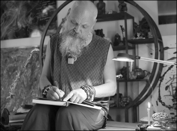 Иллюстрация к книге — Универсальный способ мышления. Введение в «Книгу Перемен» [_215.jpg]