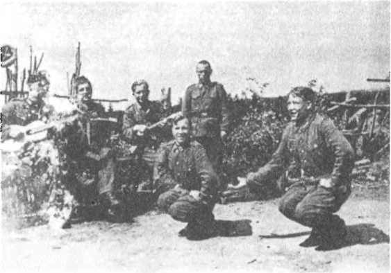 Иллюстрация к книге — Казаки. Между Гитлером и Сталиным [i_039.jpg]