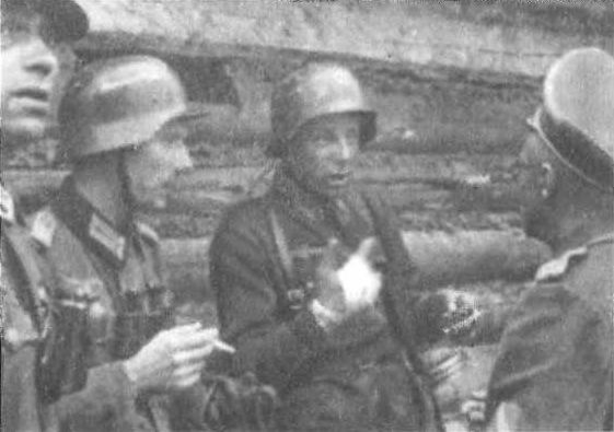 Иллюстрация к книге — Казаки. Между Гитлером и Сталиным [i_081.jpg]