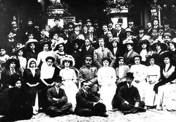 Иллюстрация к книге — Моей Матильде. Любовные письма и дневники Николая Второго [i_014.jpg]