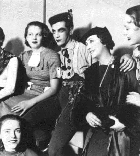 Иллюстрация к книге — Моей Матильде. Любовные письма и дневники Николая Второго [i_034.jpg]