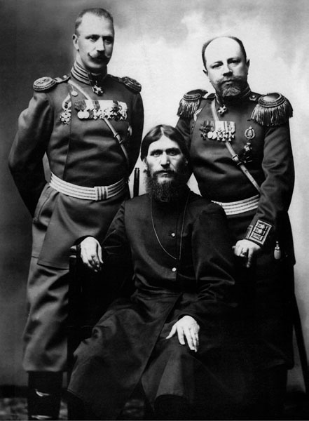 Иллюстрация к книге — Шпионаж и политика. Тайная хрестоматия [i_006.jpg]