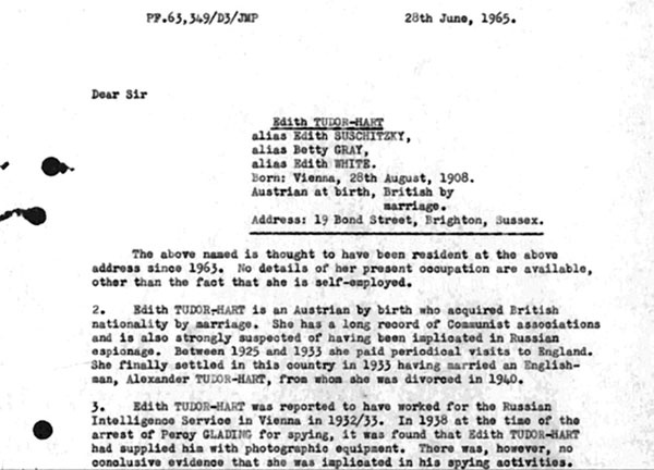 Иллюстрация к книге — Шпионаж и политика. Тайная хрестоматия [i_030.jpg]