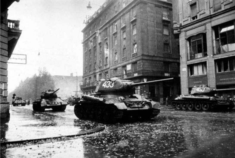 Иллюстрация к книге — Шпионаж и политика. Тайная хрестоматия [i_094.jpg]