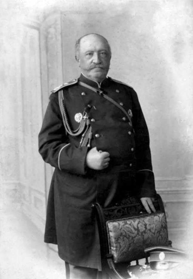 Иллюстрация к книге — Шпионаж и политика. Тайная хрестоматия [i_114.jpg]