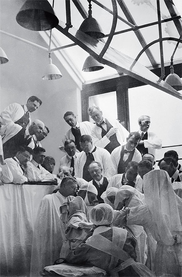 Иллюстрация к книге — Практика управления Mayo Clinic. Уроки лучшей в мире сервисной организации [i_020.jpg]