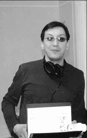 Иллюстрация к книге — Российская реклама в лицах [i_010.jpg]