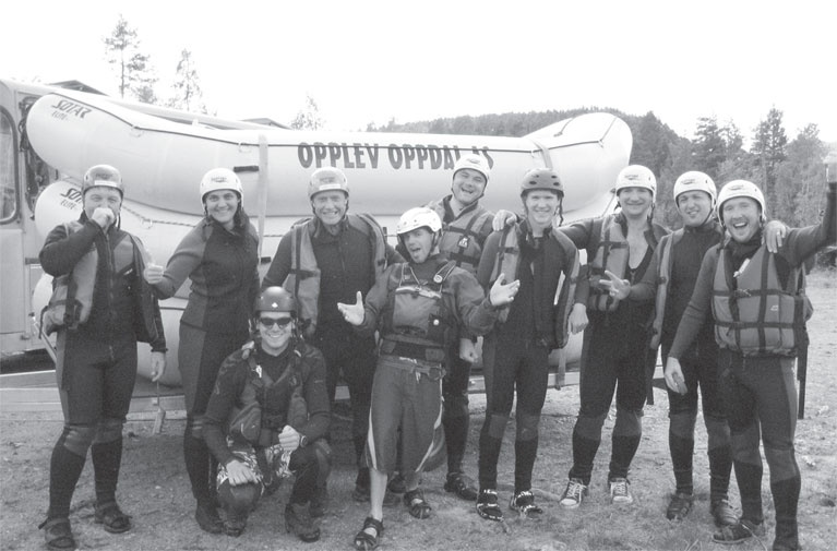 Иллюстрация к книге — Команда. Как строить побеждающую церковь вместе [_3.jpg]