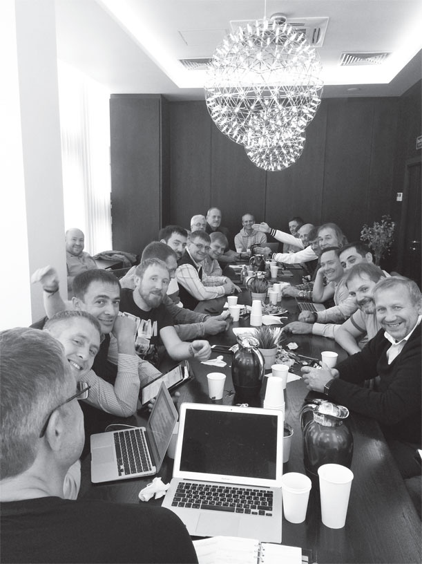 Иллюстрация к книге — Команда. Как строить побеждающую церковь вместе [_8.jpg]