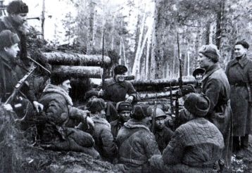 Иллюстрация к книге — От Сталинграда до Днепра [i_027.jpg]