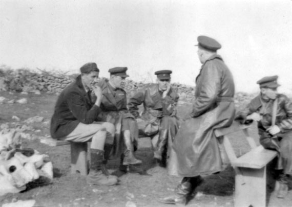 Иллюстрация к книге — Диверсанты. Легенда Лубянки - Павел Судоплатов [i_066.jpg]