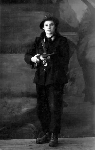 Иллюстрация к книге — Диверсанты. Легенда Лубянки - Павел Судоплатов [i_071.jpg]