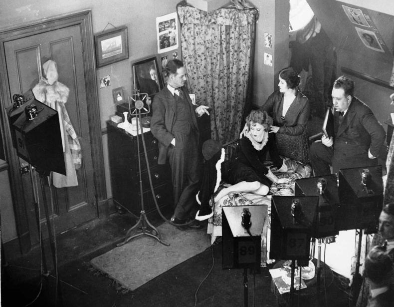 Иллюстрация к книге — Альфред Хичкок [i_003.jpg]